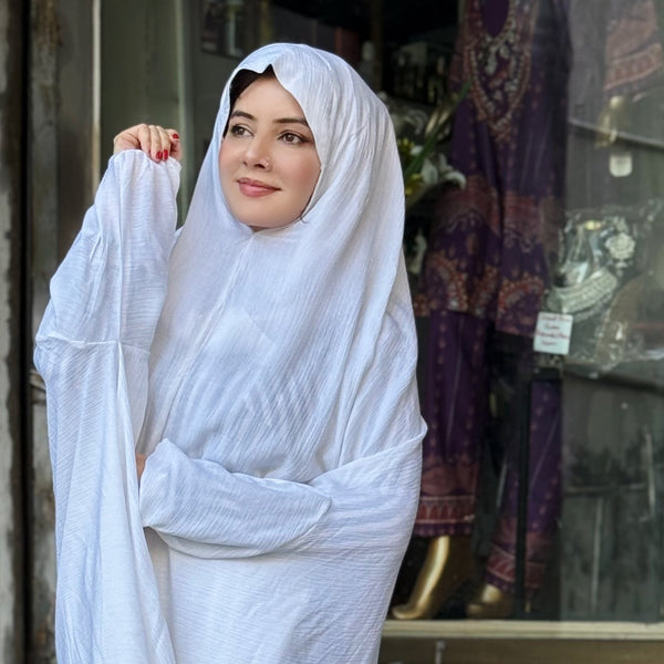 Elegant White Namaz Chadar – Imported Linen | Haya by Rabi